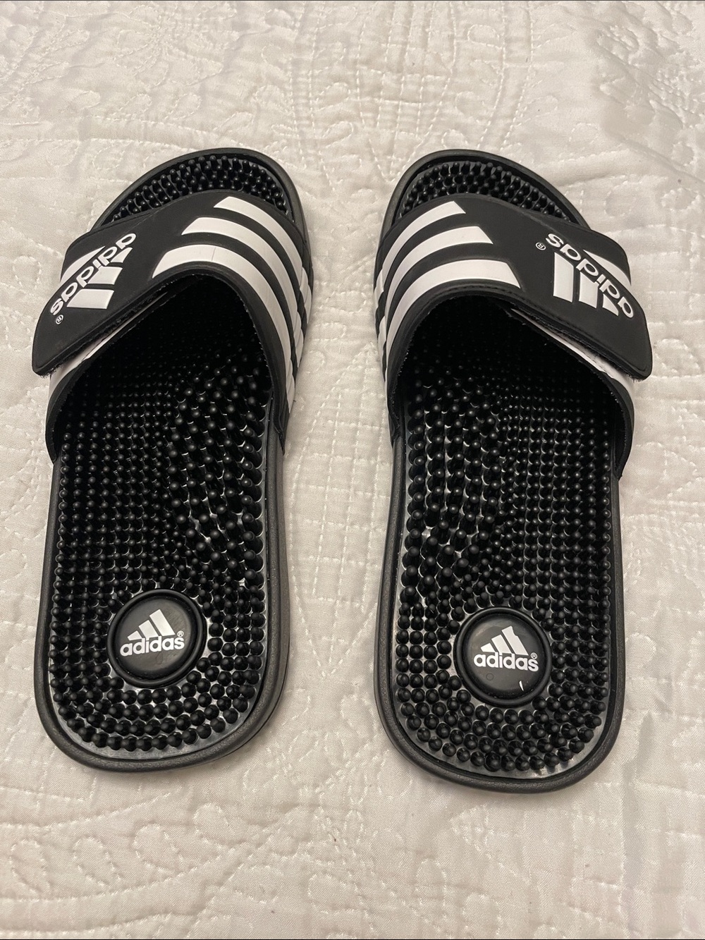 Adidas Men’s Sports Adissage Slides Sports Sandals with Massage Nub Footbed